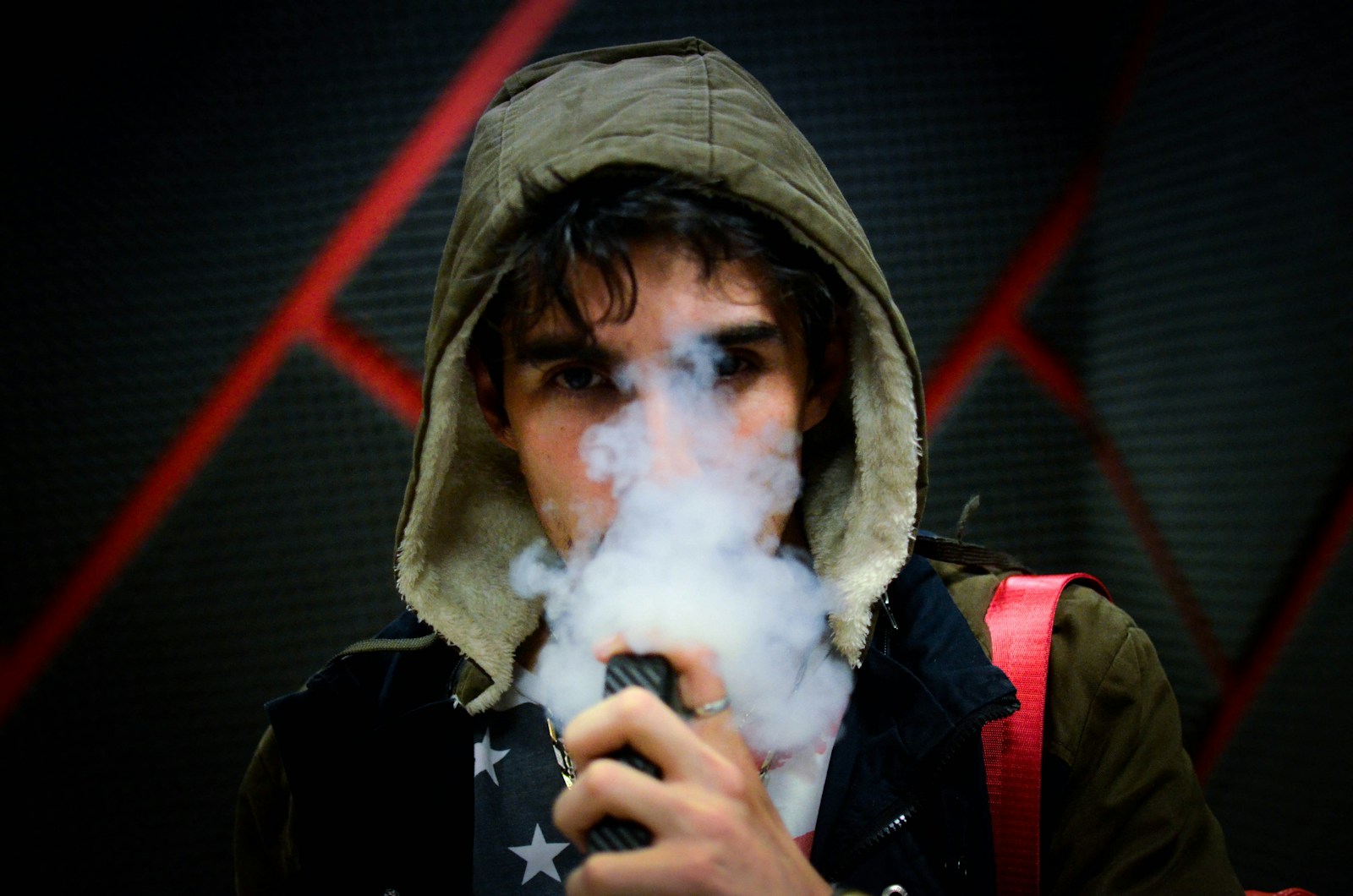 Scottish schools in a haze as vaping affects pupils