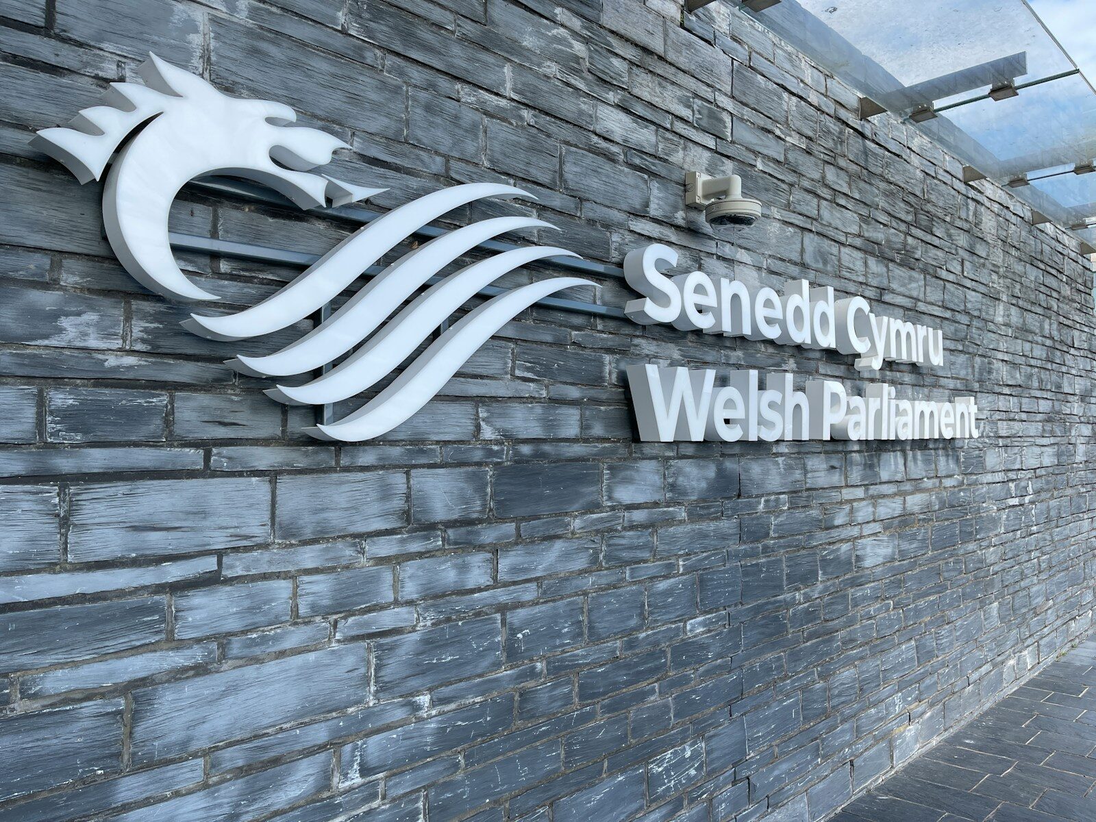 Expert group to plan 10 elective care hubs in Wales